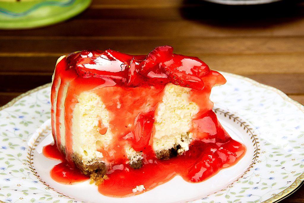 New York Style Cheesecake Recipe with Strawberry Topping